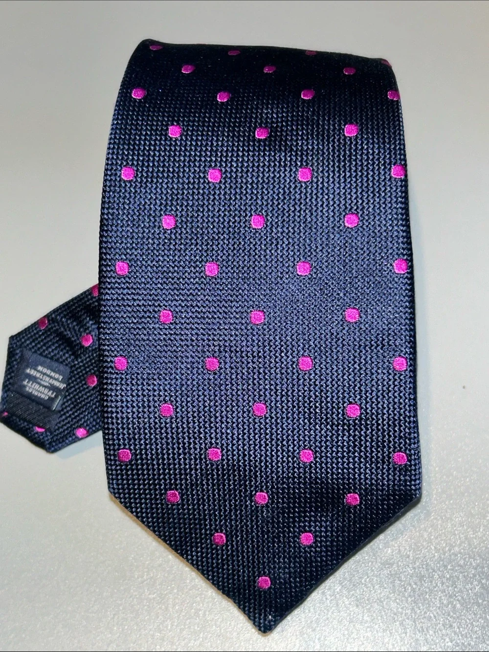 Men's Navy Tie with Pink Polka Dots 61”x3 1/8